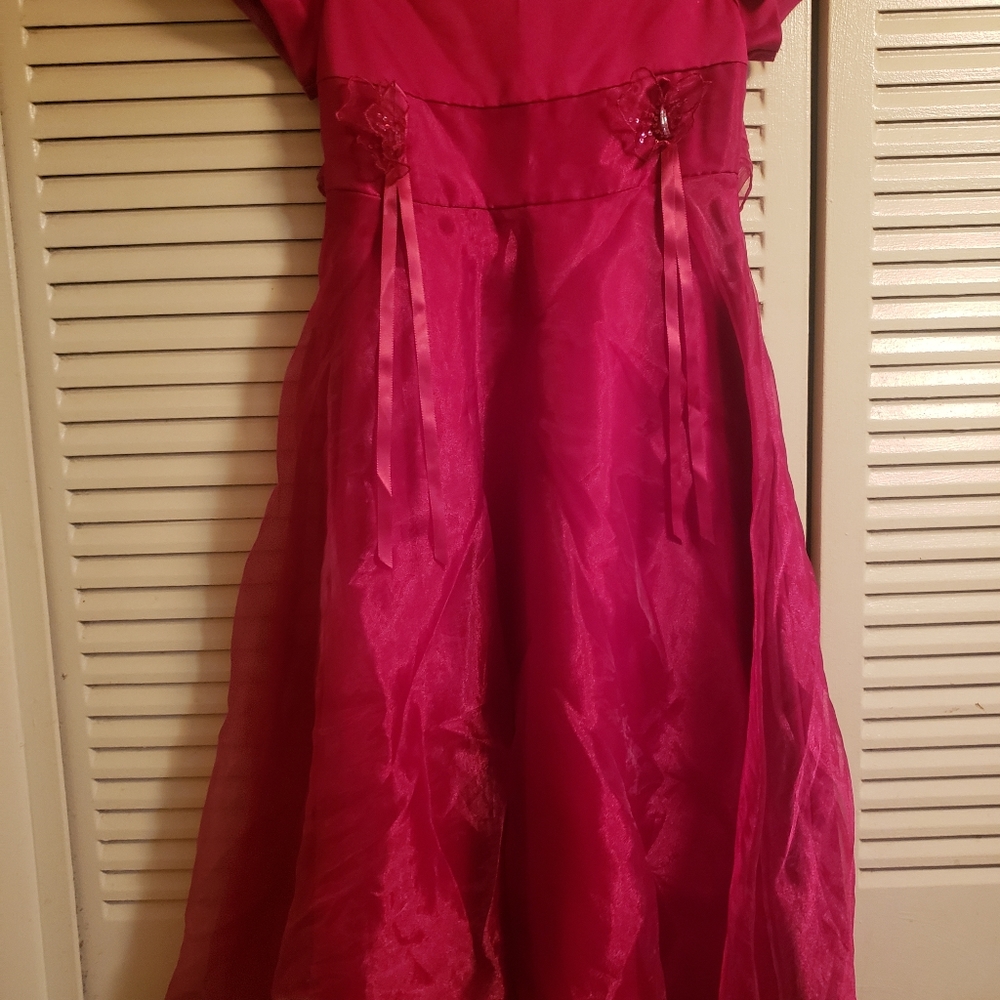 Girl's formal dress